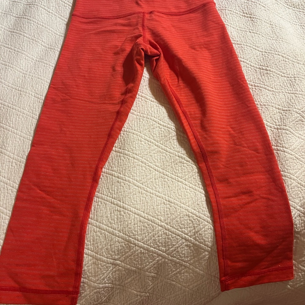 Red striped Lulu capri tights